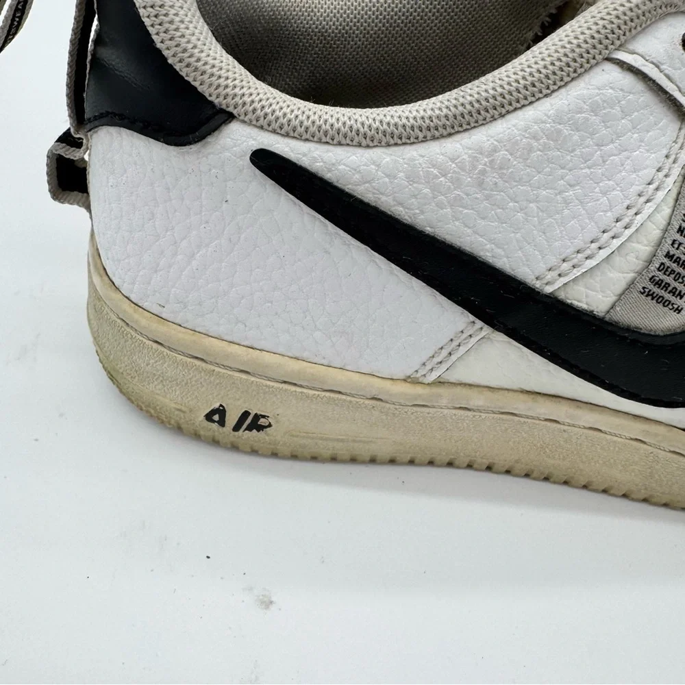 Nike Air Force 1 LV8 Utility GS Youth Size 5.5Y Shoes AR1708-100 Sneakers